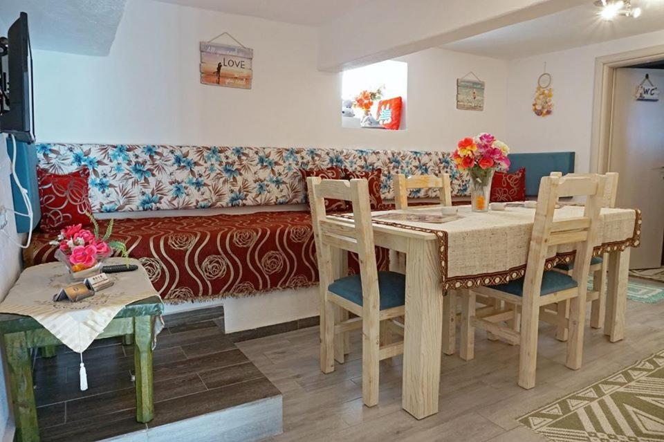 Ilio Socrates Skala Marion Exterior foto